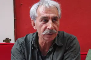 Beyninə qan sızan aktyor vəfat etdi