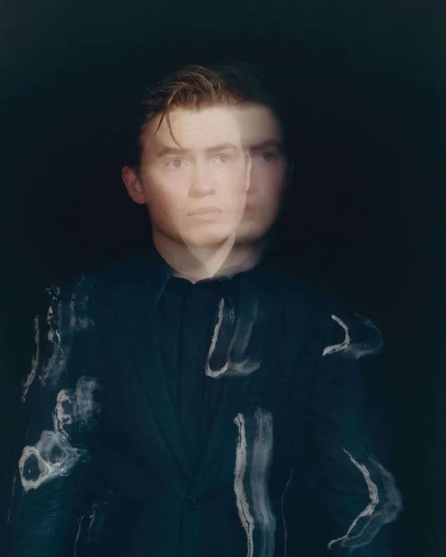 “Netflix” ulduzu biseksual olduğunu açıqladı