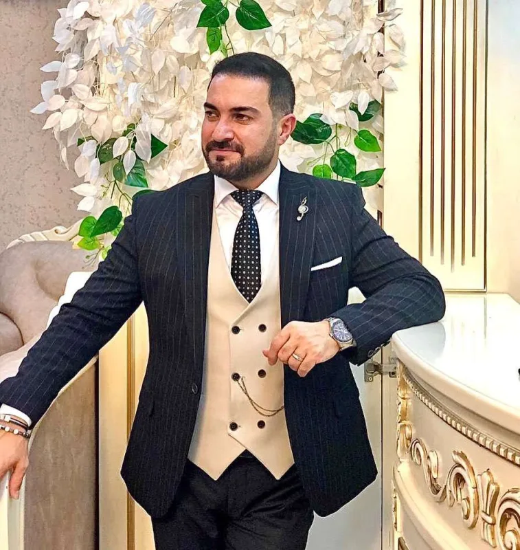 Xanımı və uşaqları ilə fotosunu yaydı