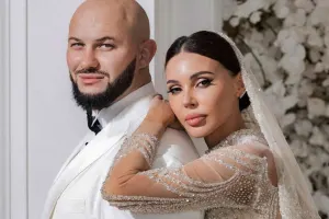 10 il sonra baş tutan toy!