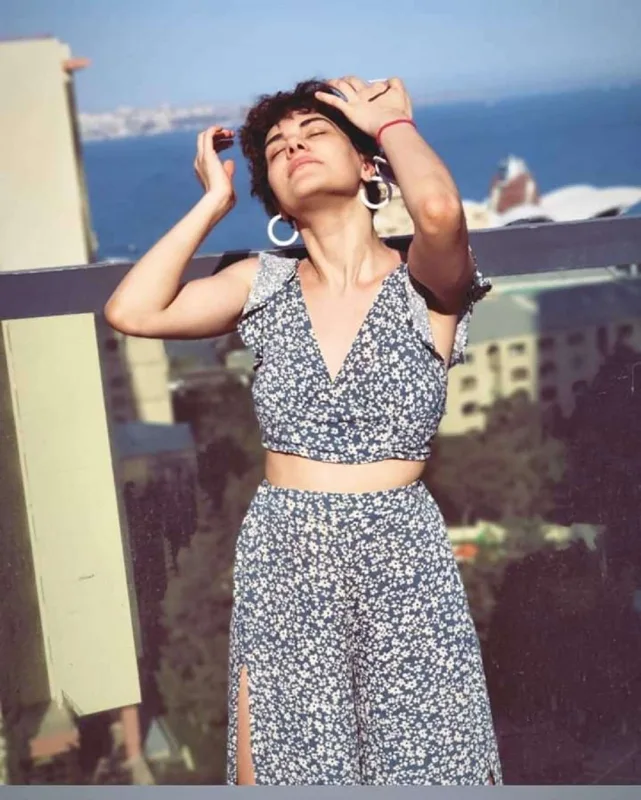 Elçin Əlibəyli boşanır