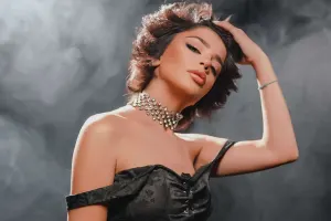 Hiss yenə “Altın Kelebek”dən imtina etdi