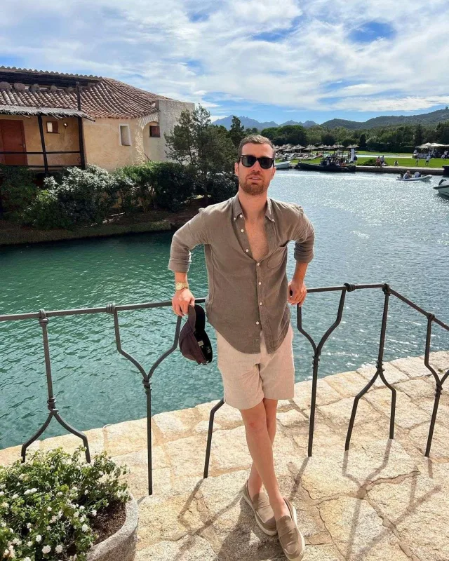 Sevgilisini belə təbrik etdi