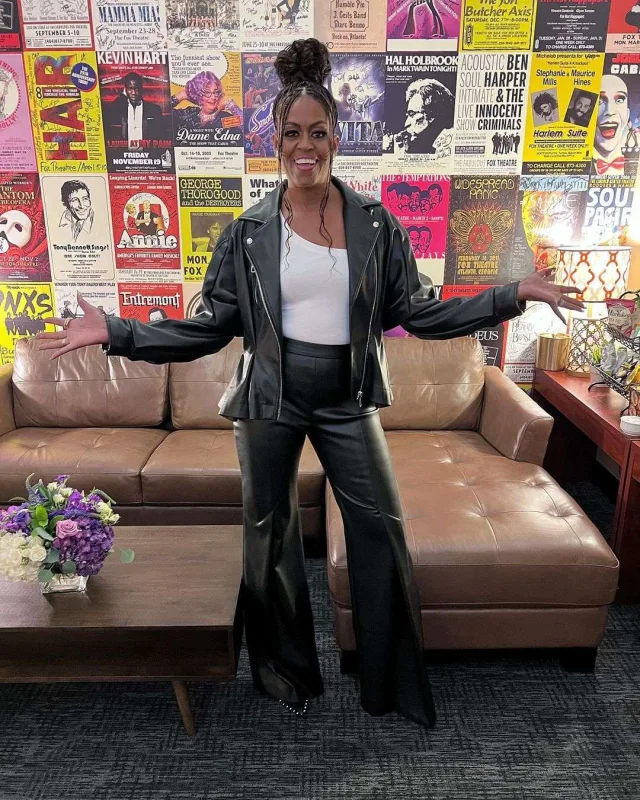 Mişel Obama imicini dəyişdi