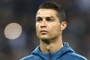 Ronaldo 3 milyon izləyici itirdi