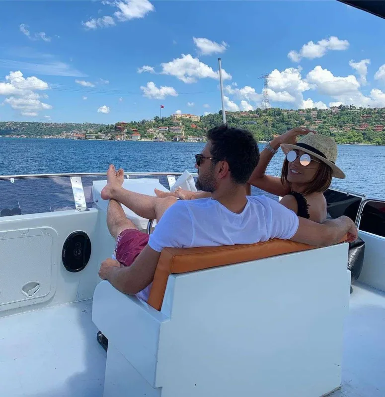 Röyanın qardaşından yeni mahnı