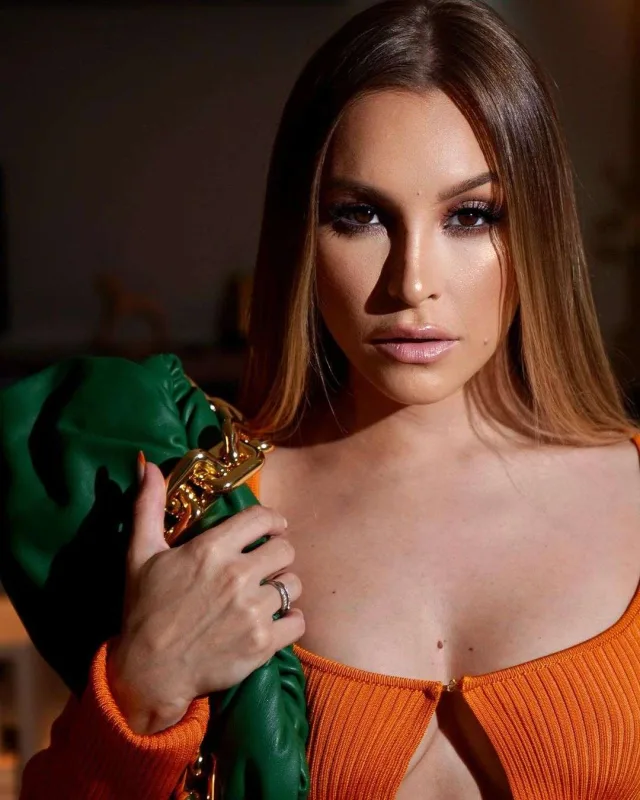 “Klon”un “Xədicə”si evlənir