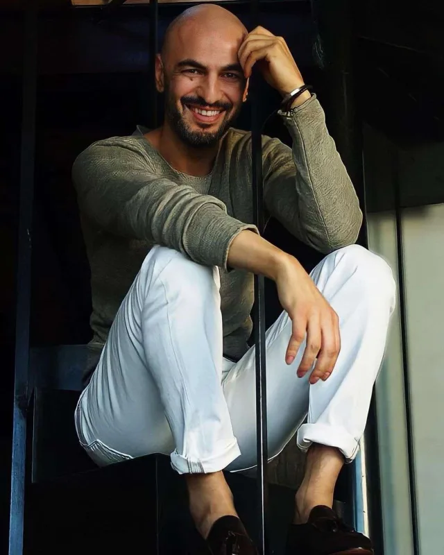 Soner Bakıya gəlir