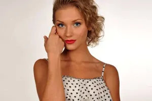 Rus aktrisaya iş açıldı