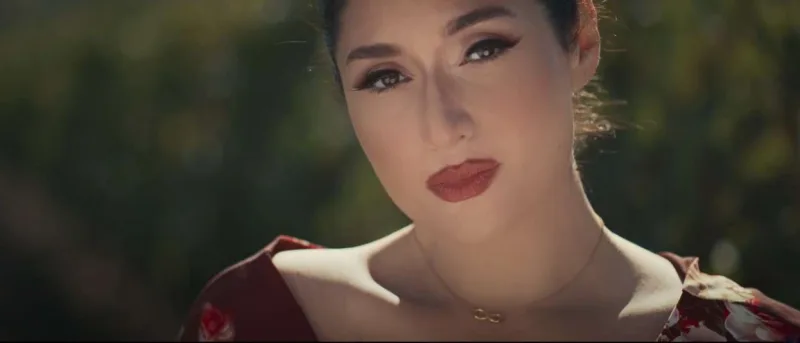 Kubalı dünya çempionu Nərminin klipində - VİDEO