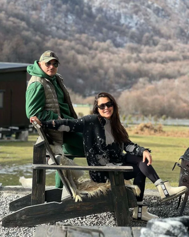 Miri Yusif xanımıyla tətildə