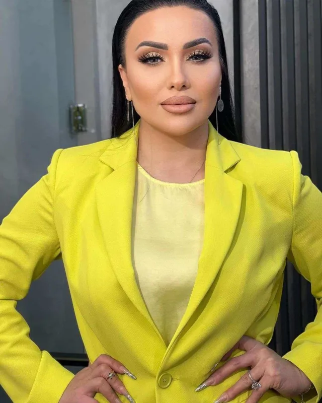 Vüsalə yenidən xəbər aparıcısı olur