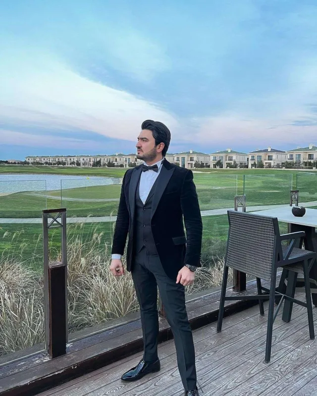 Kamil özünə ikinci toy edir