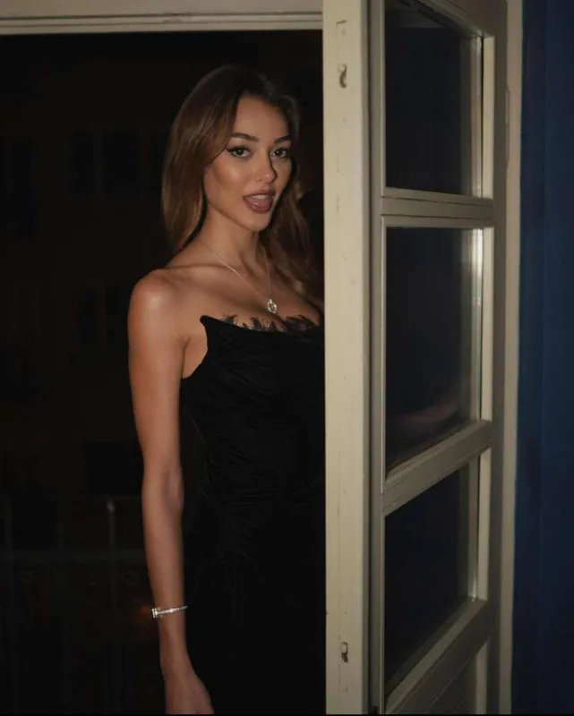 Dilandan zərif gecə tərzi