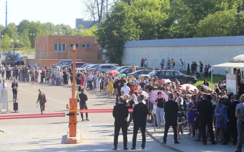 10 min insan, bir kamaz  gül... - Şatunova vida