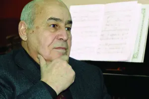 Oqtay Rəcəbov vəfat etdi