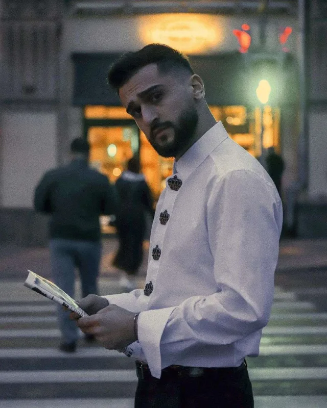 Kəlbəcərdə konsert verən Coniyə sərt tənqid