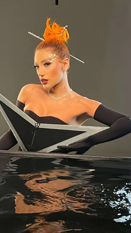 “Qadını kişi böyüdür”