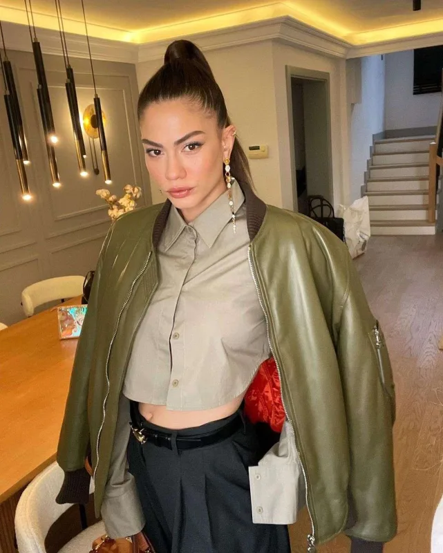 Demetin 14 minlik  “look”u...