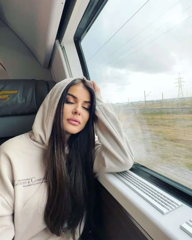 Sevincdən qalmaqallı paylaşım