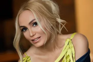 Nura radiolardan şikayətçidir