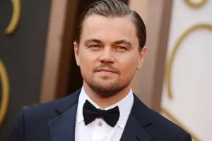 DiKaprio 25 yaşlı sevgililərindən niyə ayrılır?