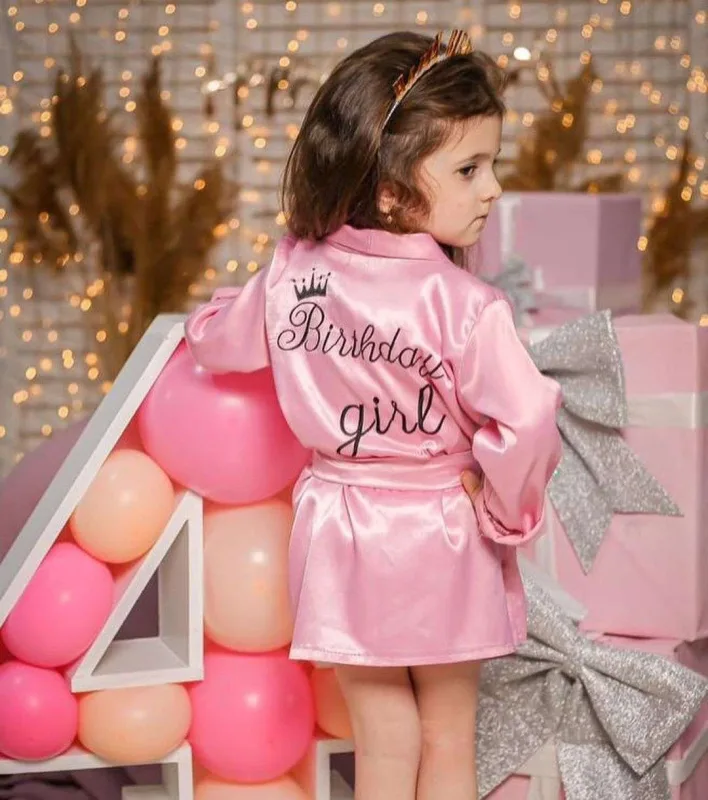 Elşən 4 yaşlı qızının fotolarını paylaşdı