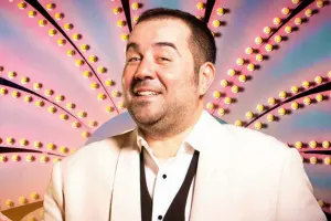 14 saat restoranda qaldı