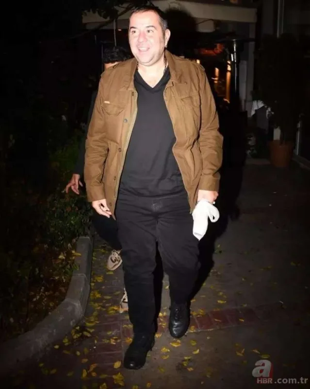 14 saat restoranda qaldı