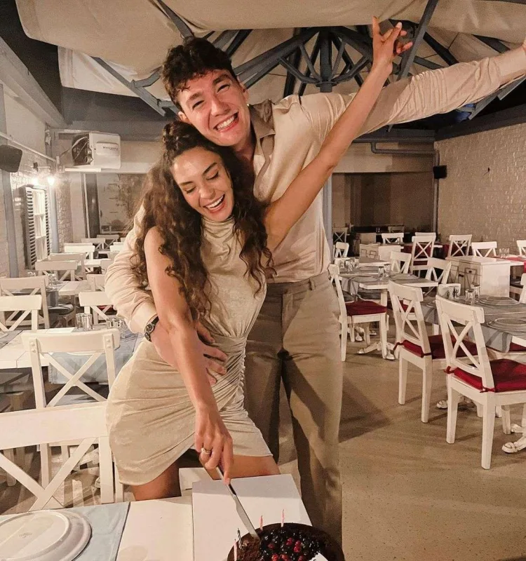 Ebru Makedoniyada evlənəcək