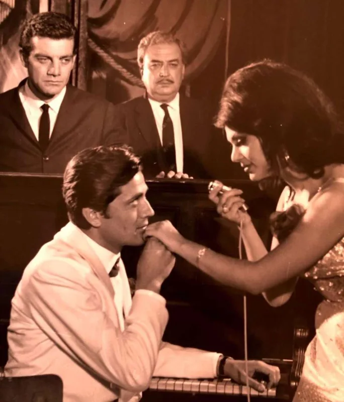 “Yoxluğunu bilmək o qədər acıdır ki...”