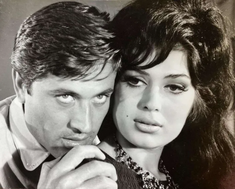 “Yoxluğunu bilmək o qədər acıdır ki...”