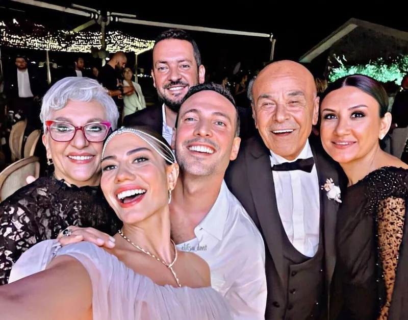 Qayınanasından Demetə tərif dolu sözlər