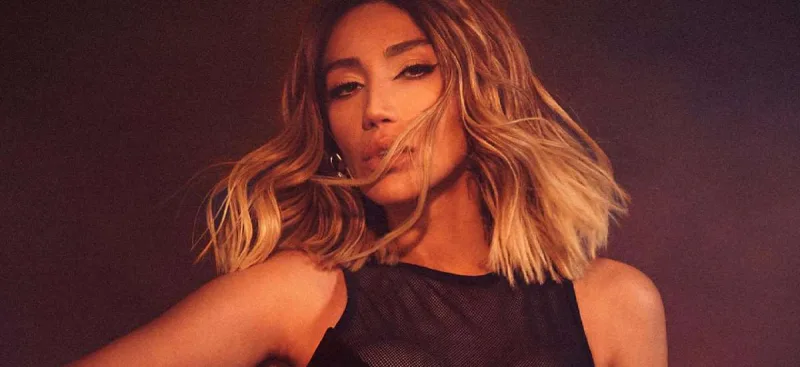 Toy hədiyyəsi kimi qardaşının burnunu kəsdirəcək