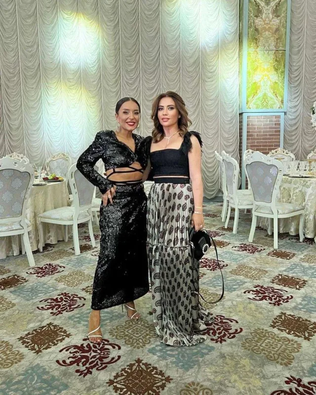 Tünzalənin prodüseri qızına toy etdi