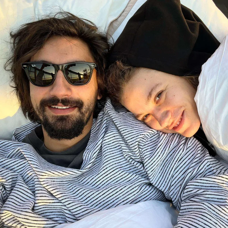 Serenayın mehriban “sevgililəri”