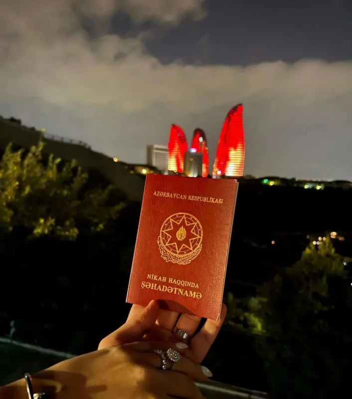 Kamilin nikahı oldu