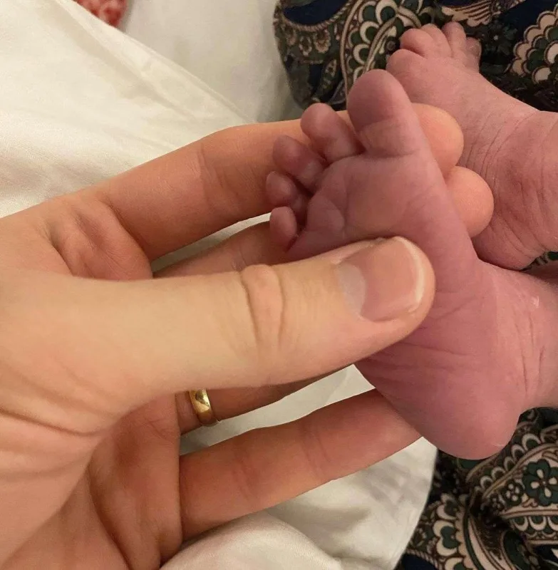 Türk aktrisa ana oldu