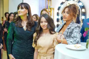 Röya “Kamila Beauty Center”ə görə ənənəsini pozdu