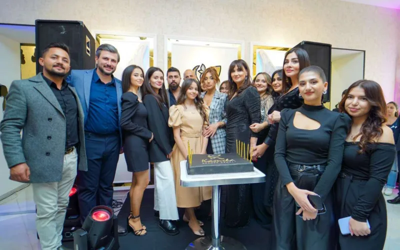 Röya “Kamila Beauty Center”ə görə ənənəsini pozdu