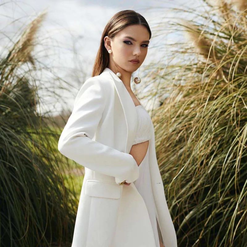 Əri 200 milyon oğurlayıb qaçmaq istəyəndə tutuldu