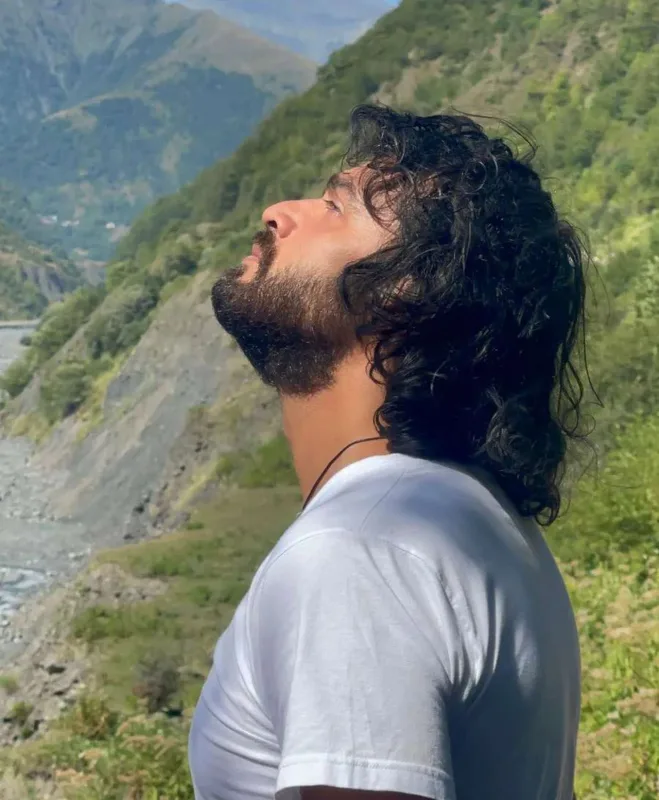 “Ermənini özümüz oynaya bilmərik?”