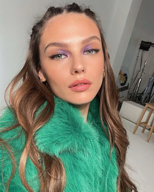 Əri 200 milyon oğurlayıb qaçmaq istəyəndə tutuldu