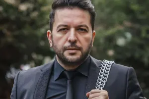 Nihata 5 milyonluq zərər