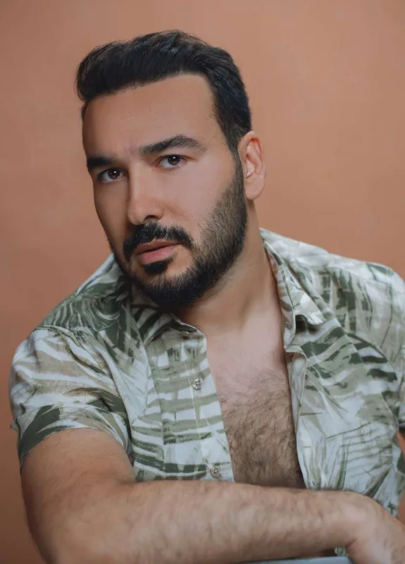 Pərvizdən ad günündə yeni mahnı