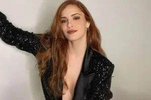 Mine qolunu sındırdı