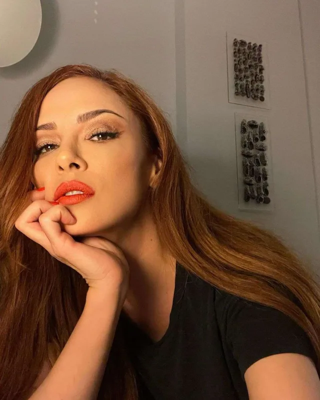 Mine qolunu sındırdı