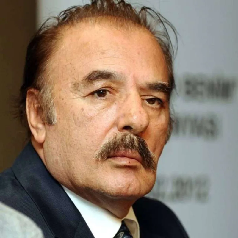 Ferdi Tayfurun dəyişimi sevənlərini üzdü