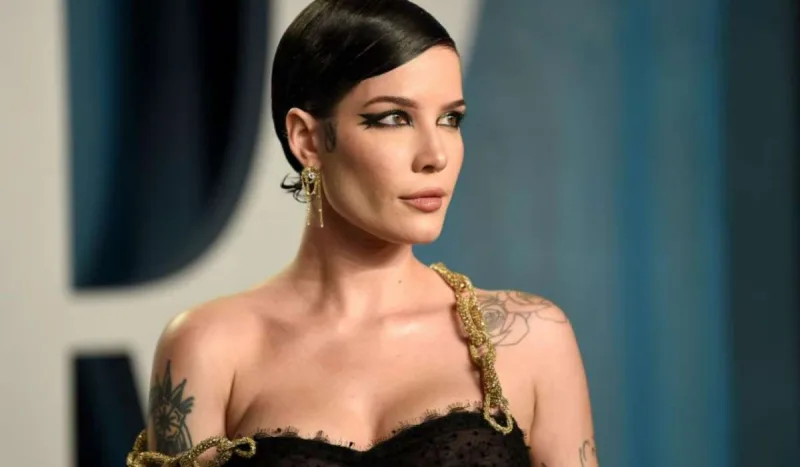 Bu hərəkəti ilə alqış topladı