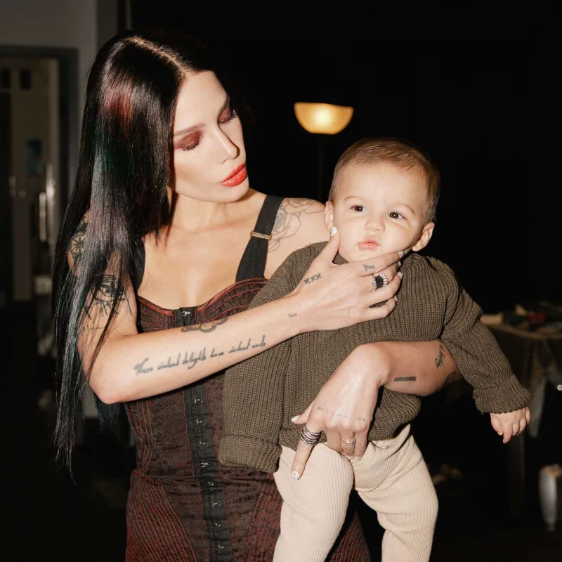 Bu hərəkəti ilə alqış topladı